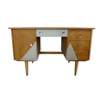 Vintage office