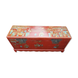 Asian trunk chest tbe