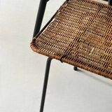 table basse selette vintage en métal noir et osier, 1950