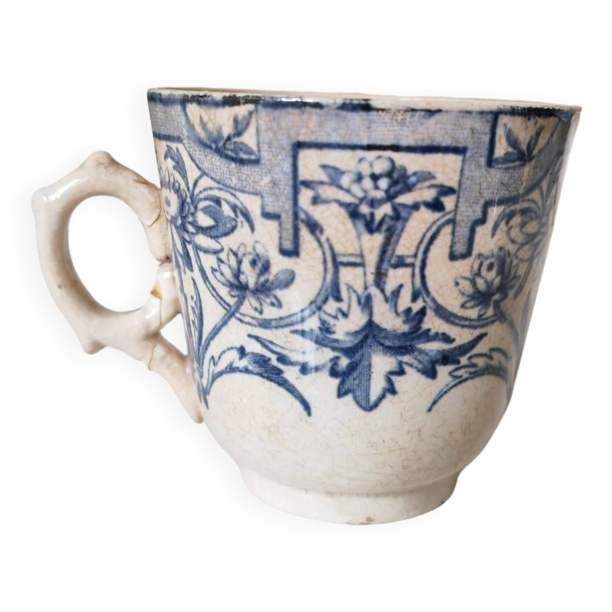 Creil Montereau 19th Century Cup