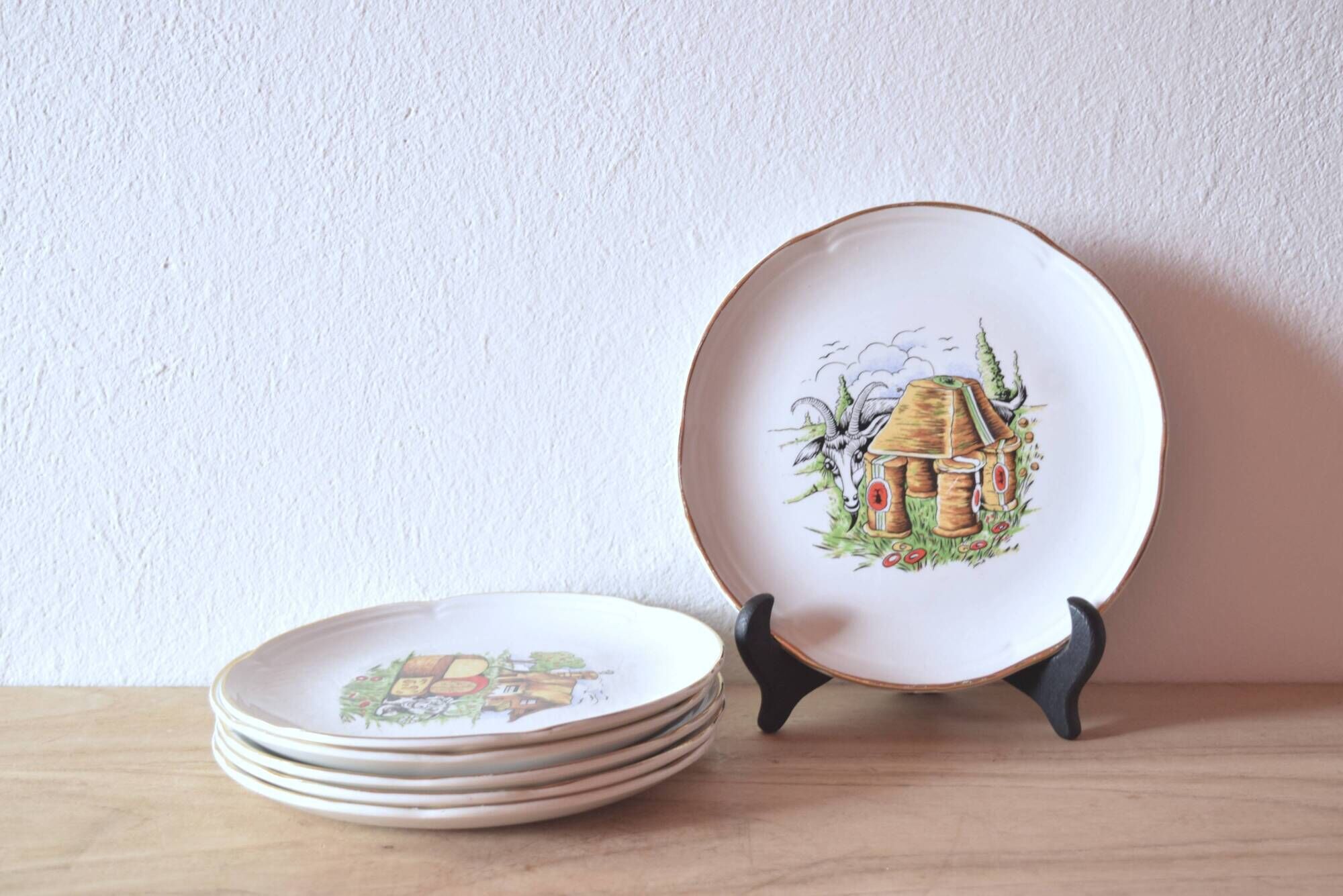 Moulin-des-Loups - Orchies - Set of 6 vintage glazed ceramic cheese plates