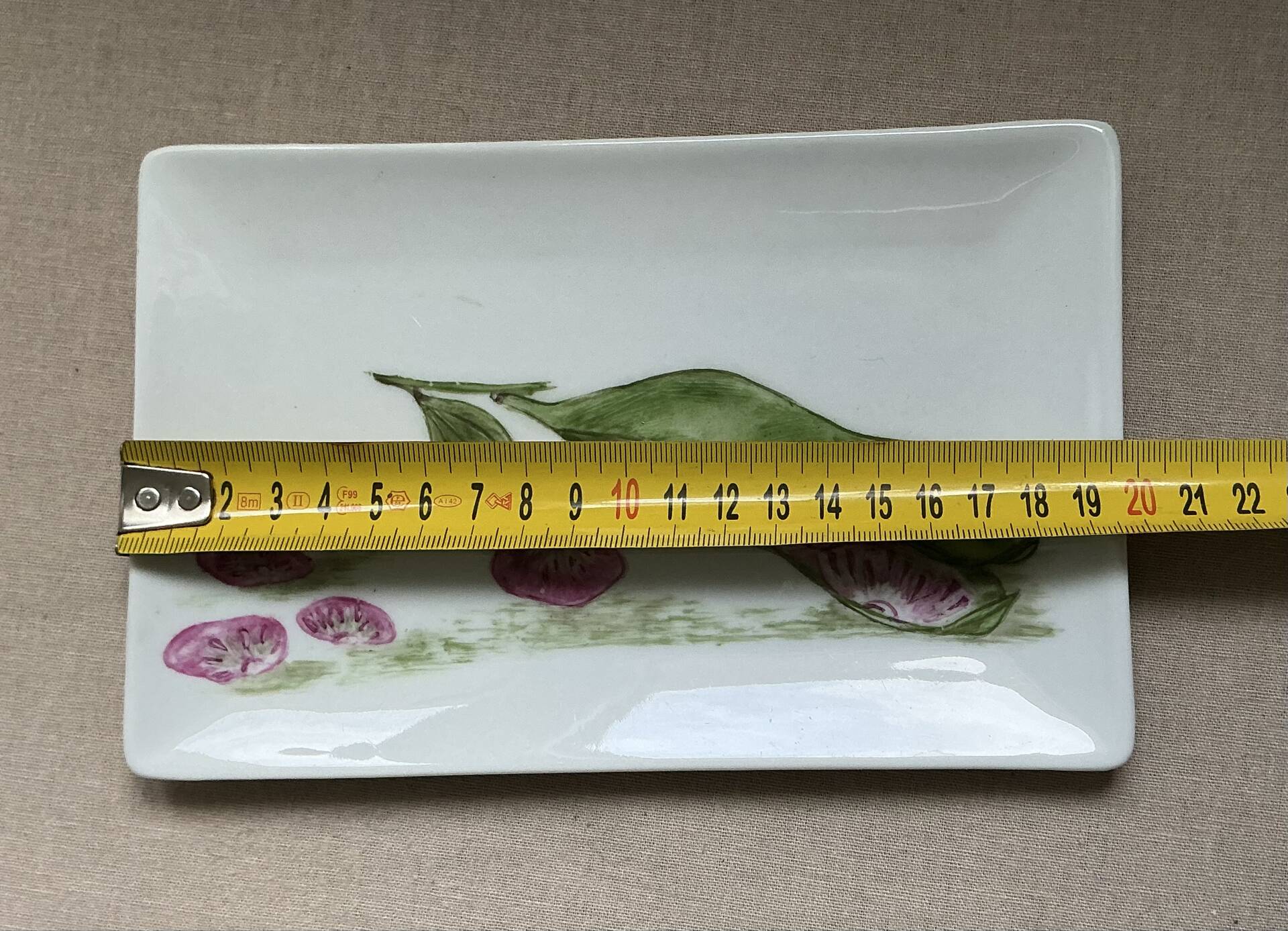 Small botanical porcelain tray hand-painted – bean design