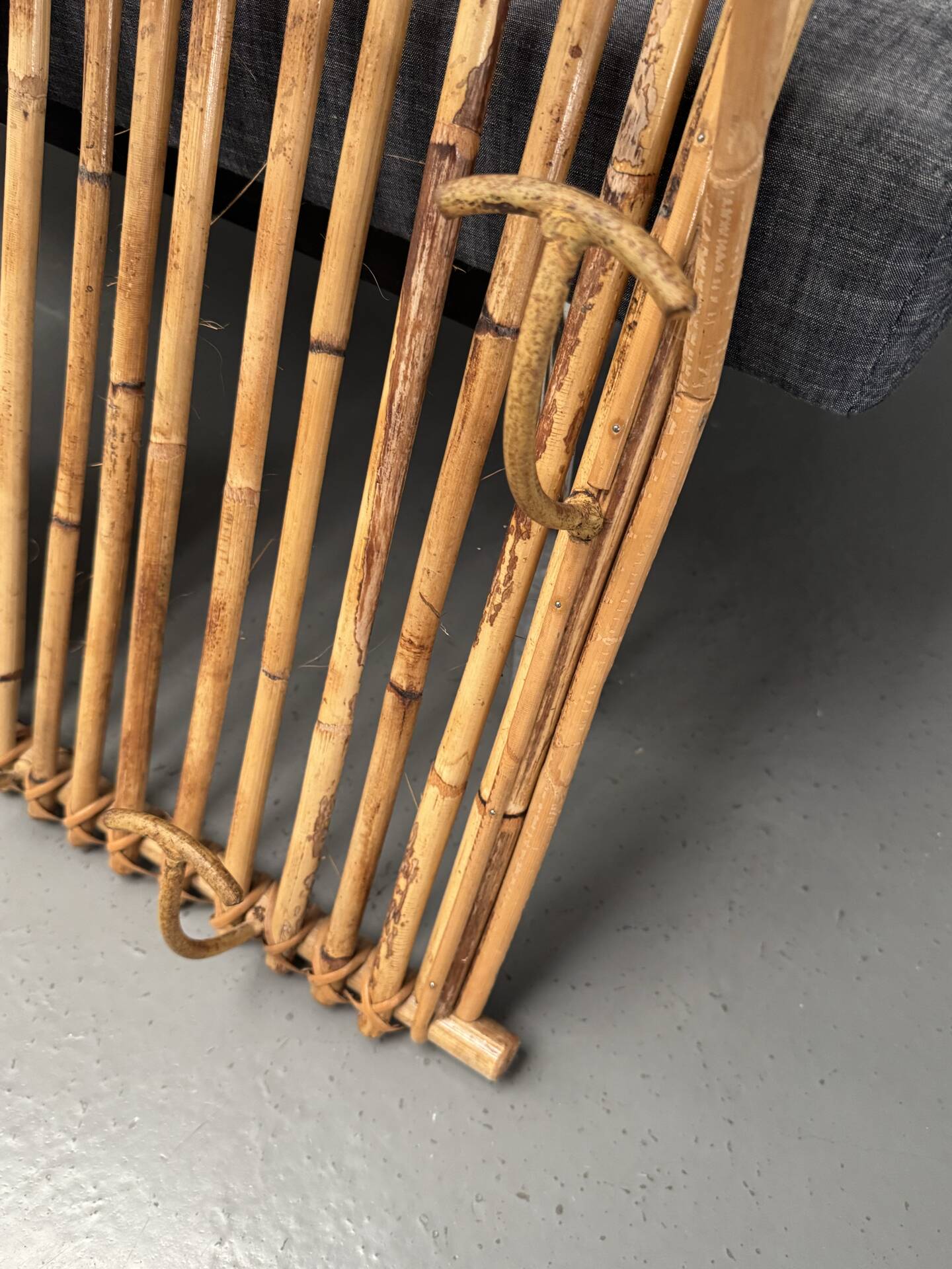Wall-mounted bamboo coat rack
