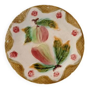 Antique slipware plate