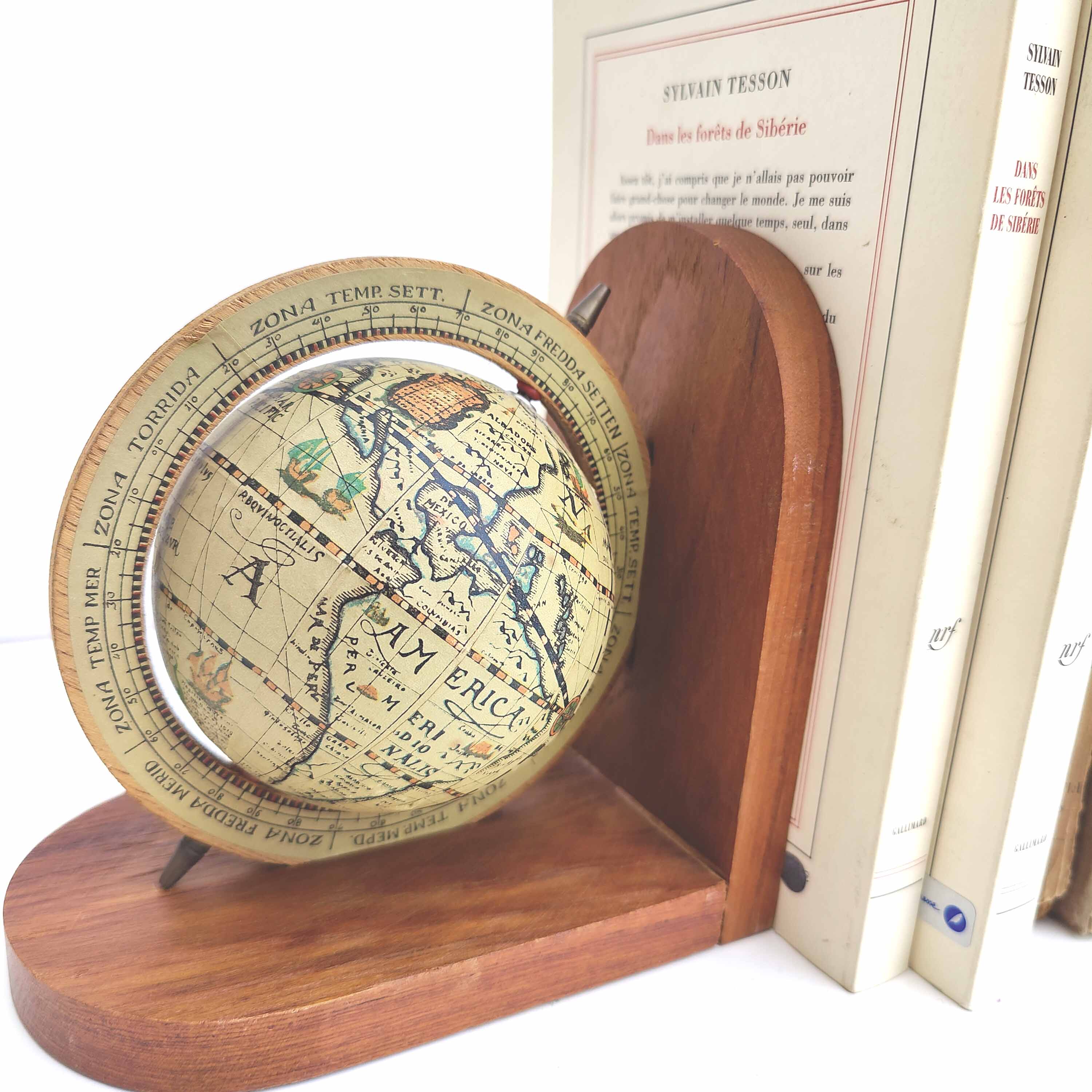 Pair of bookends globe world map wood paper