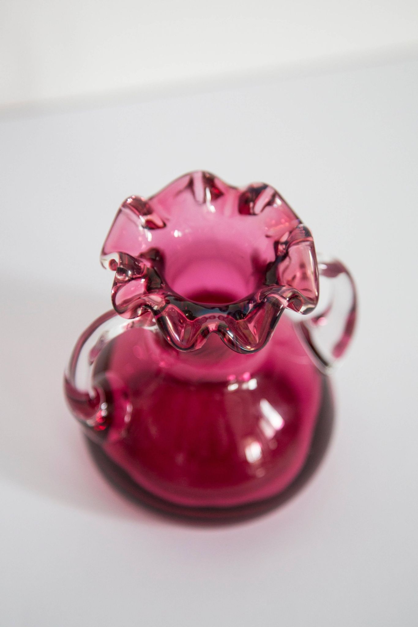 Mini vintage pink vase with frill, Europe, 1960s