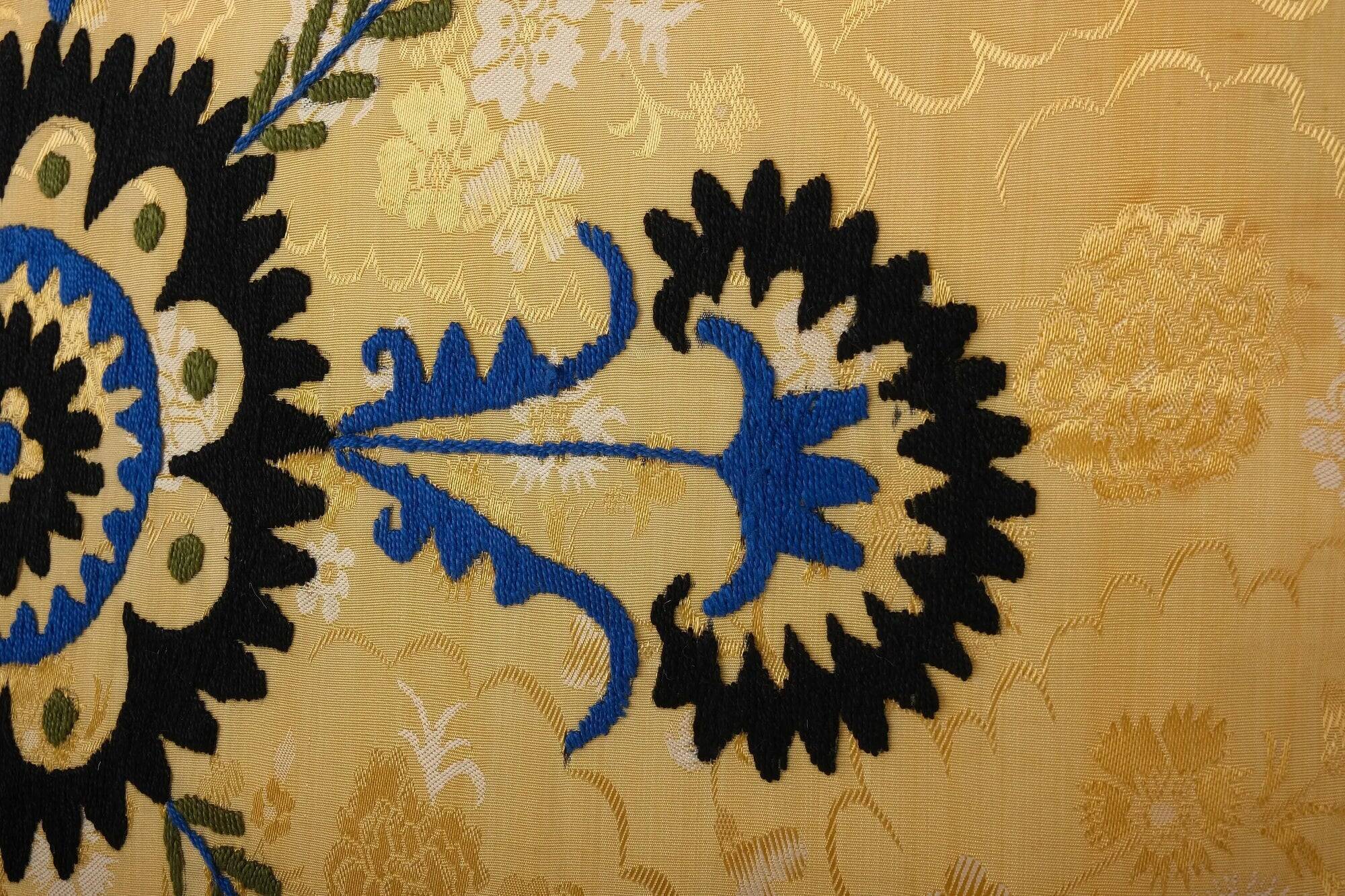 Vintage embroidered cushion cover 51x58 cm