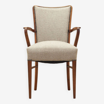 Walnut chair, Danish design, 1970s, production: Denmark