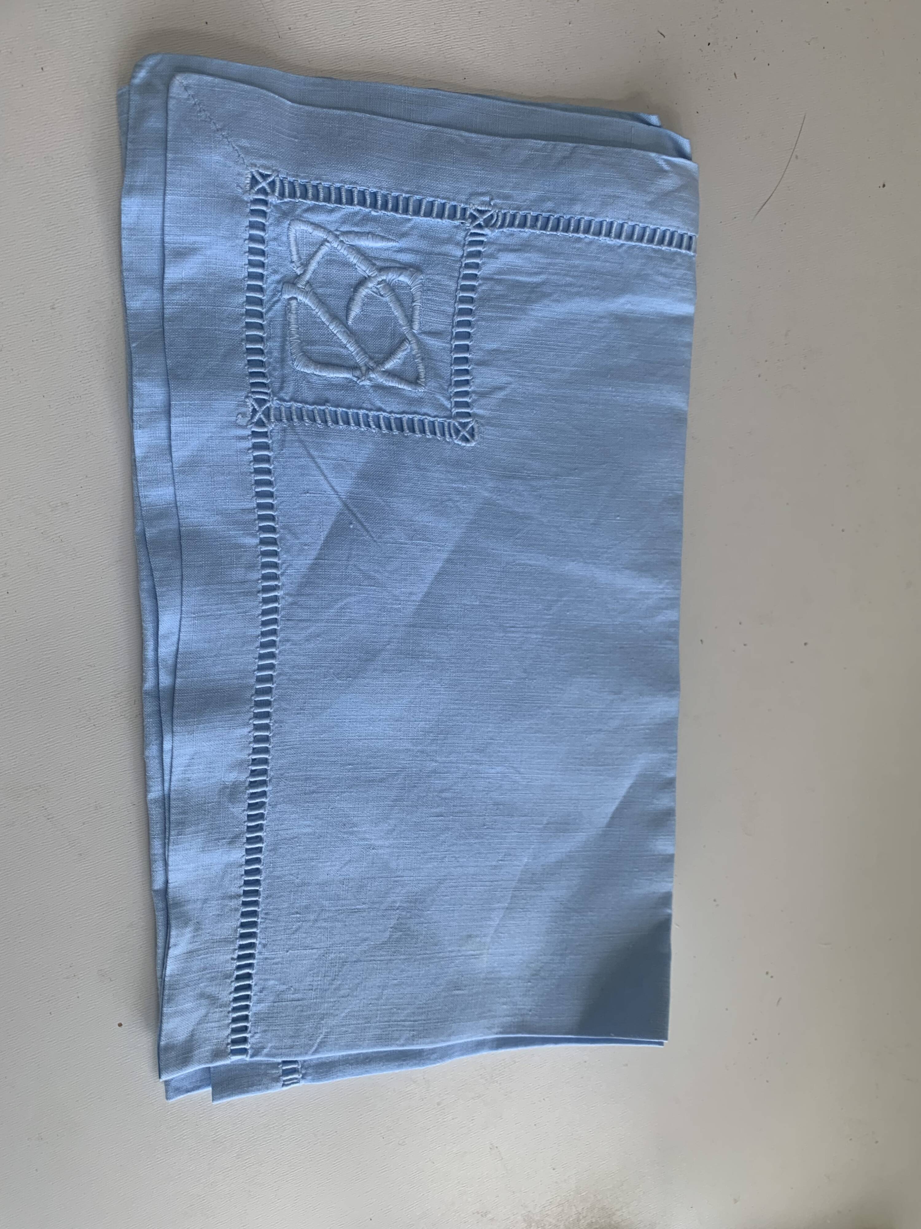 6 cotton and linen napkins, pastel blue, embroidered, OG monograms,