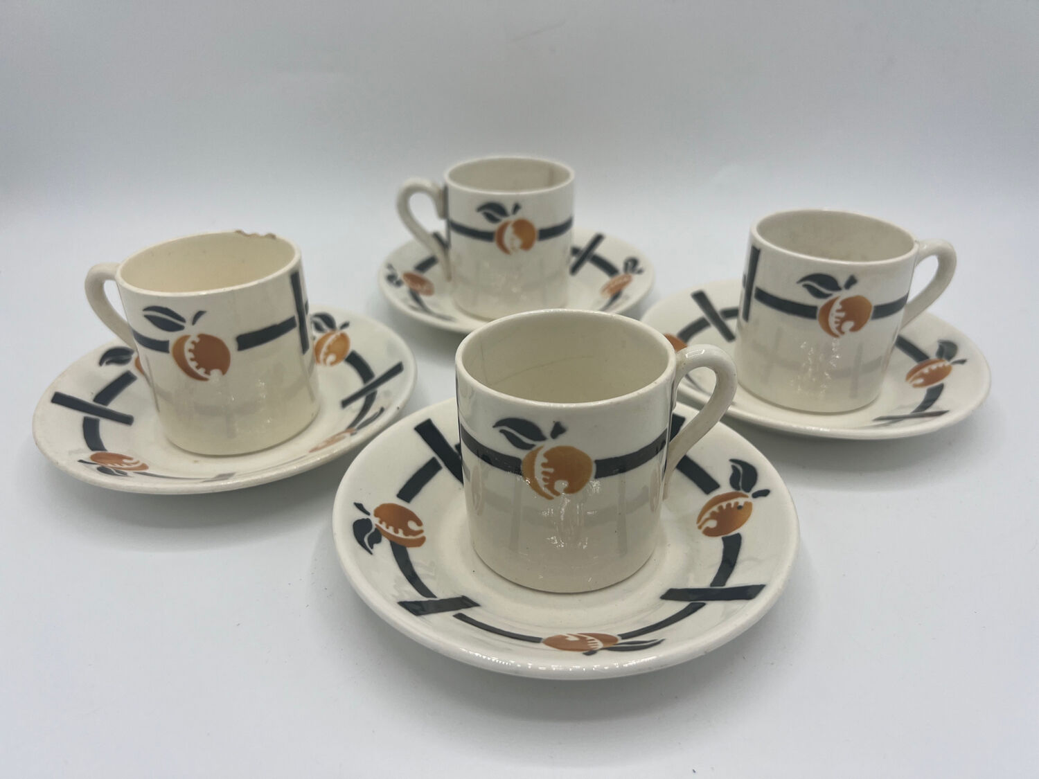 Set of 4 badonviller cups