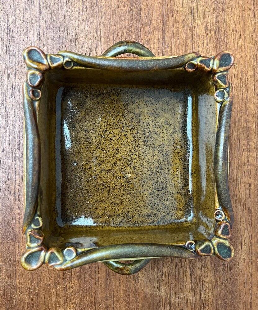 Mid-century German studio pottery bowl by Erika Pierny, 1960s.