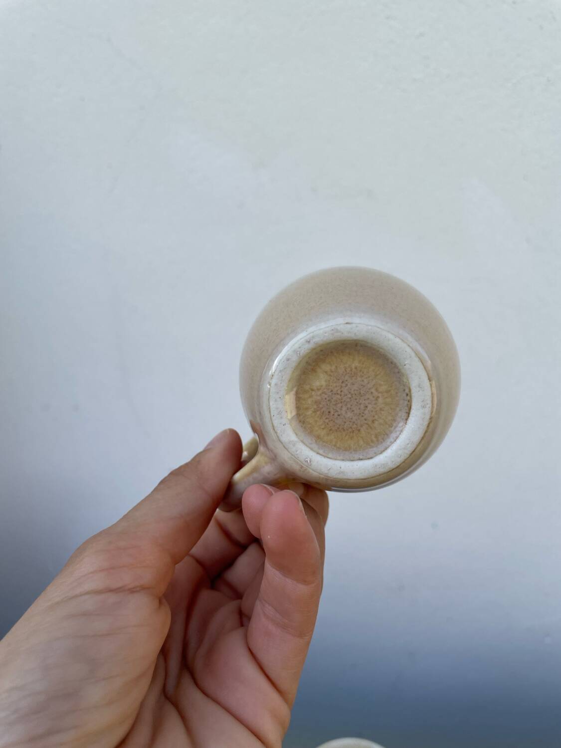 Ceramic and rattan coffee cups