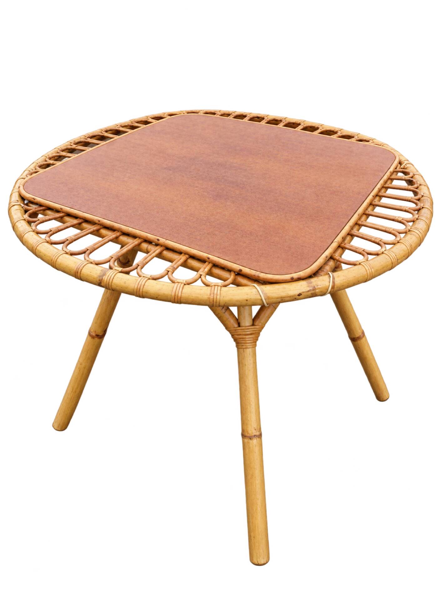 "Trampoline" round coffee table in 1960s rattan
