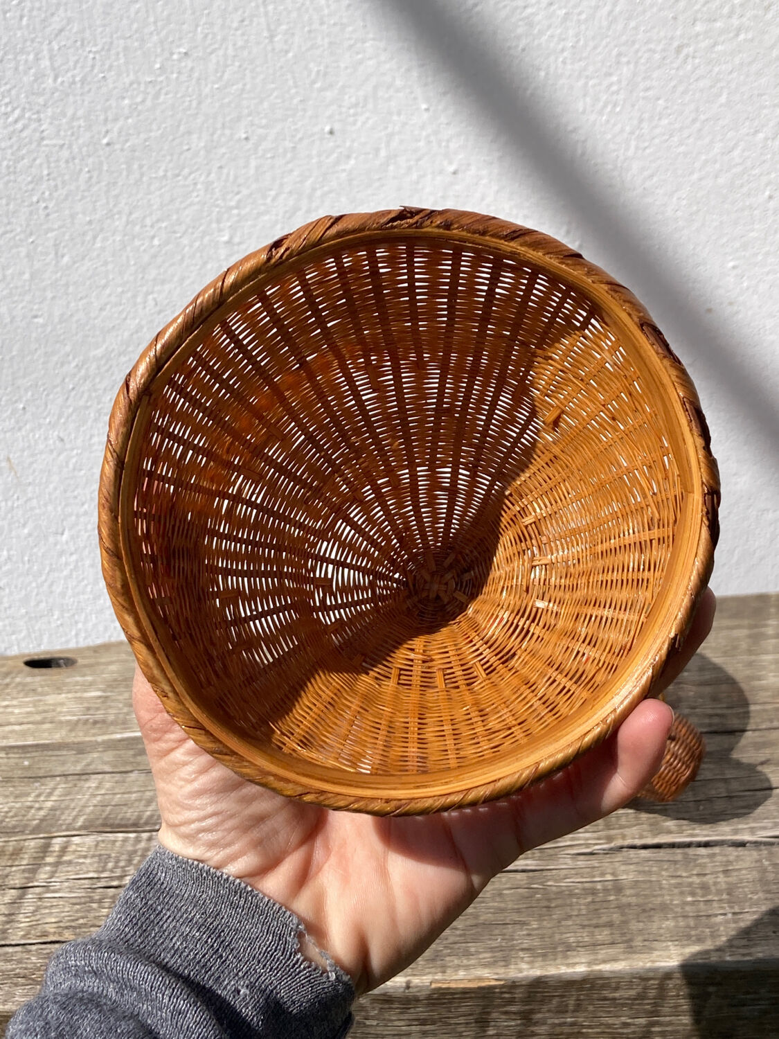 Jewelry box rattan snail vintage wicker woven old panière