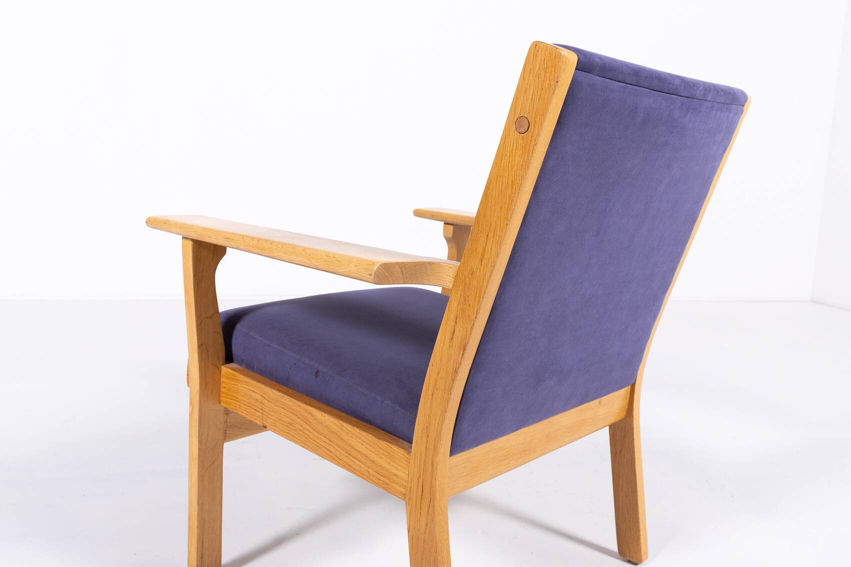 Scandinavian design armchair by Hans Wegner for Getama, 1980’s Denmark