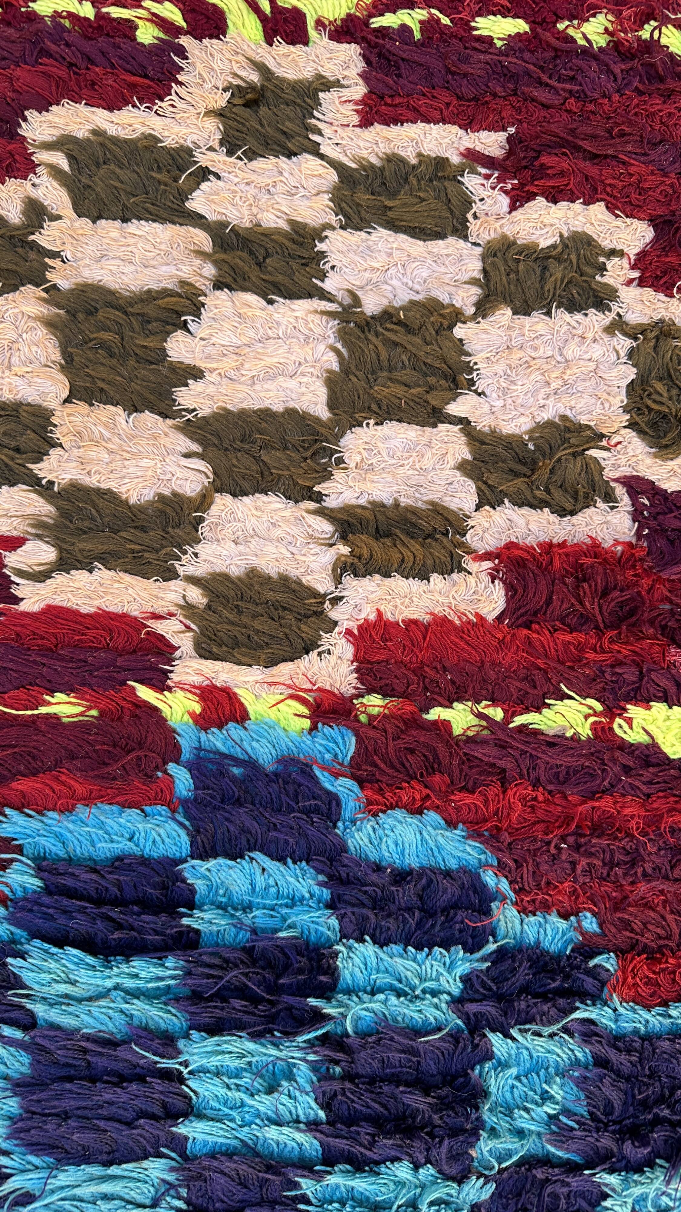 Colorful Moroccan rug - 143 x 285 cm