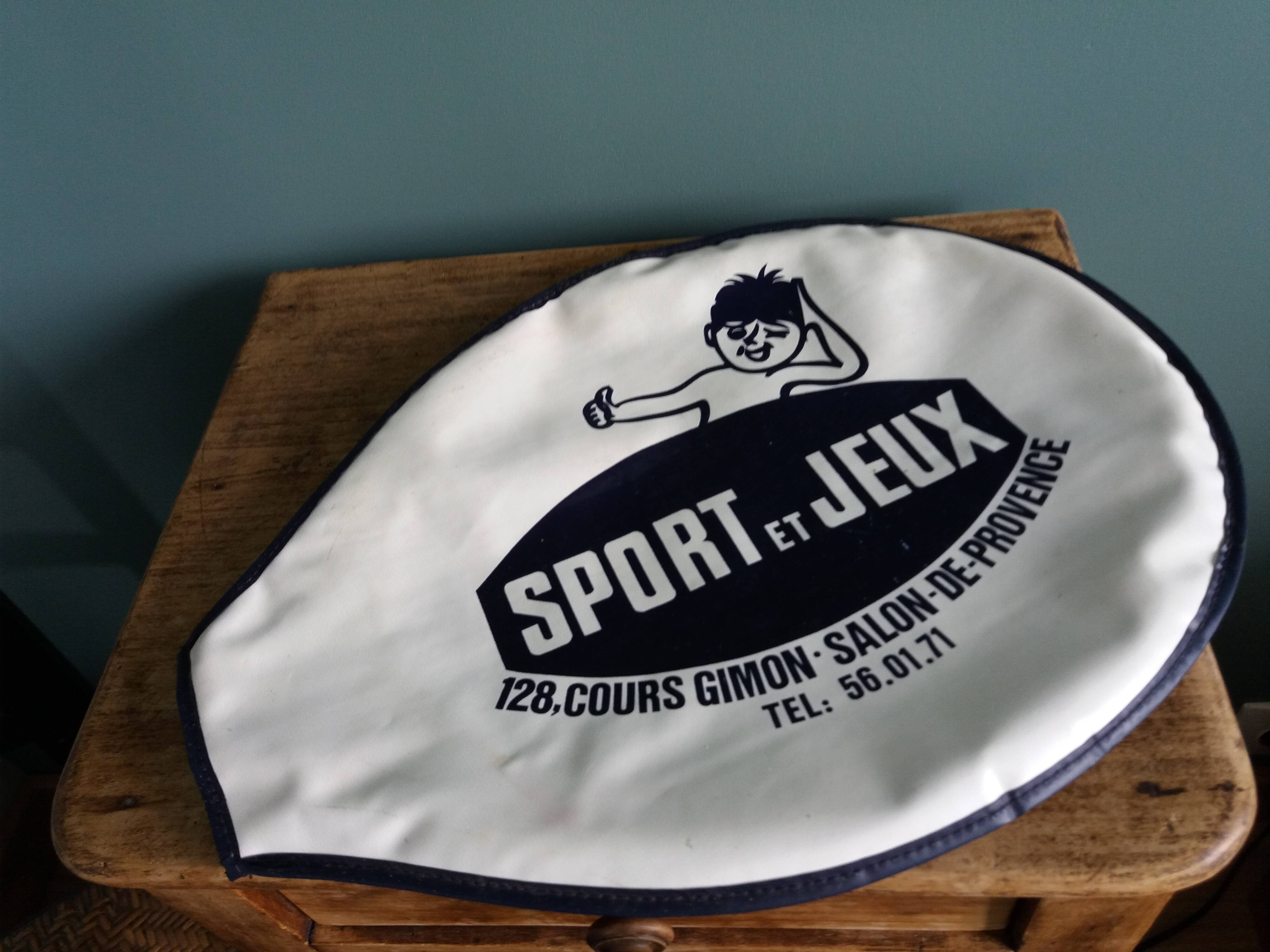 Gauthier Miss Go tennis racket with cover