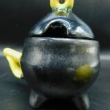 Two-coloured salt, pepper and mustard