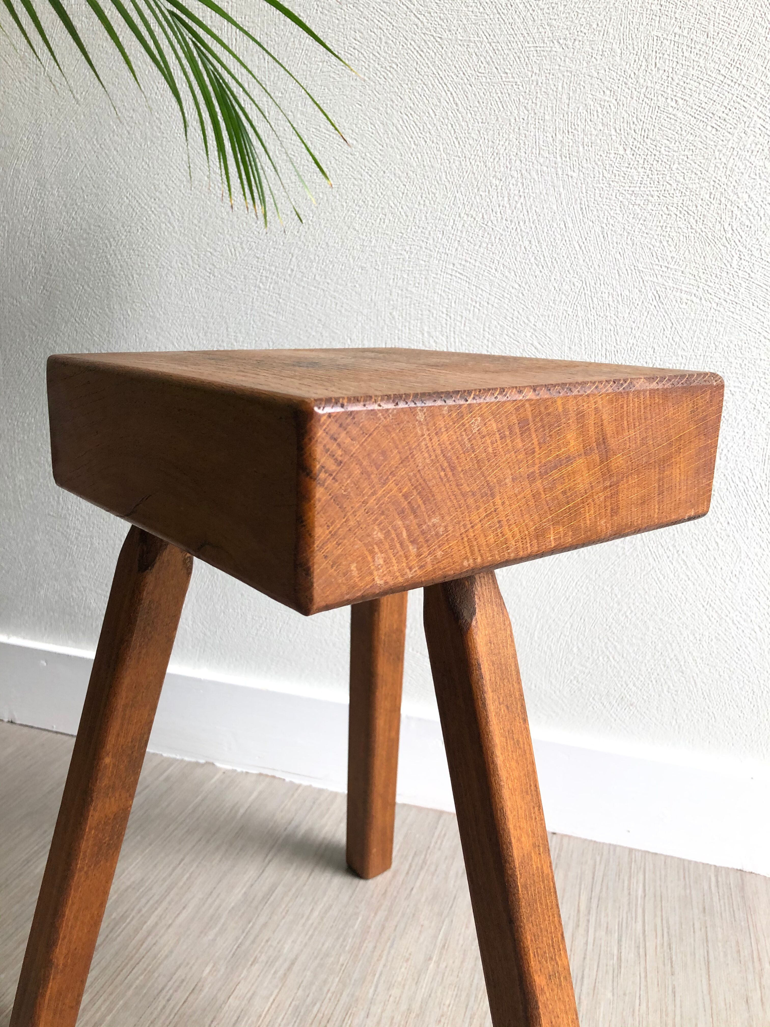 Tripod wooden stool