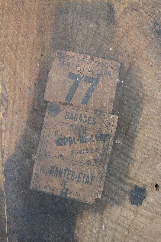 Dresser "Perruquière" in merisier, Louis XV style, early 20th