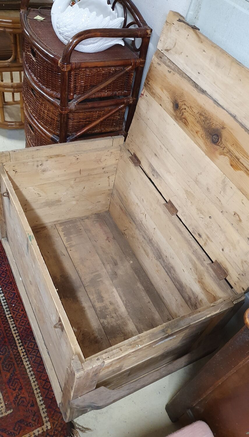 Coffee table box
