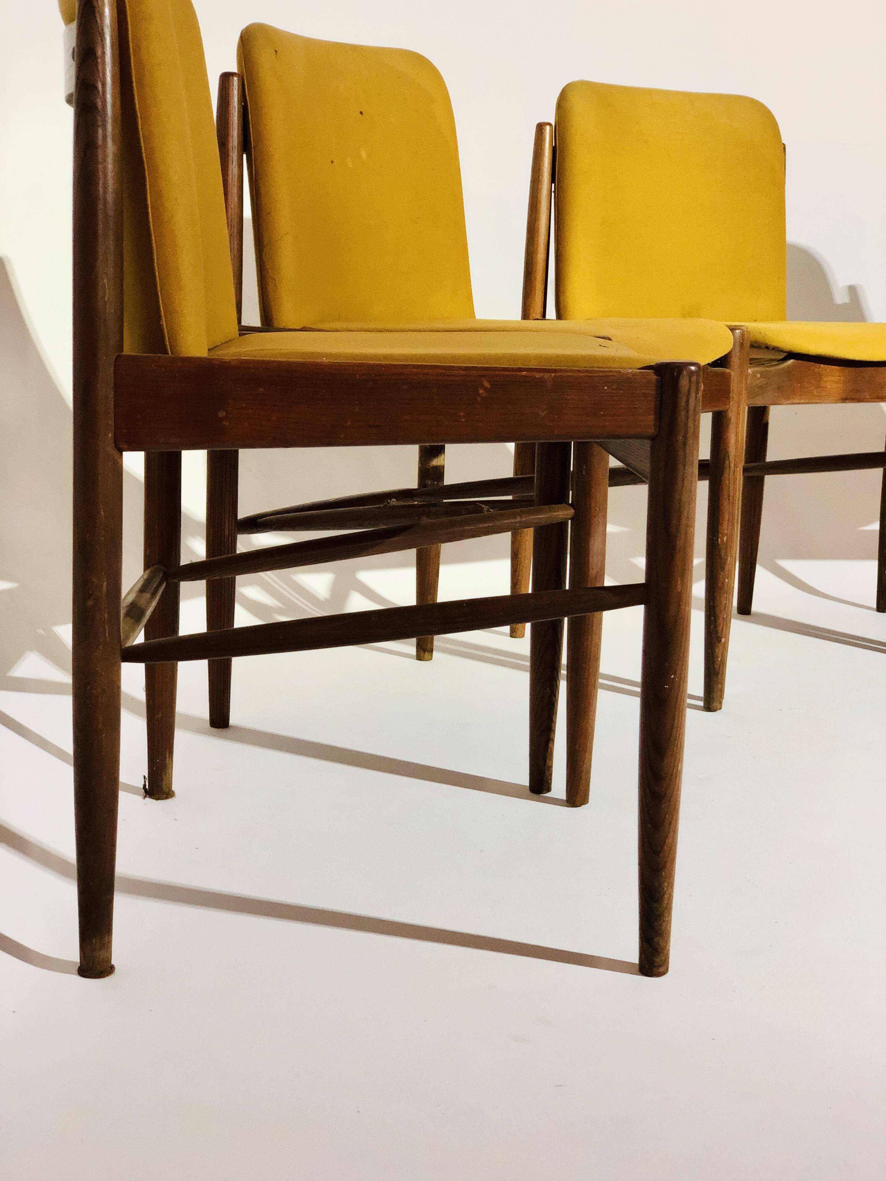 Set of 4 italian style chairs 1960 - rosewood and fabric