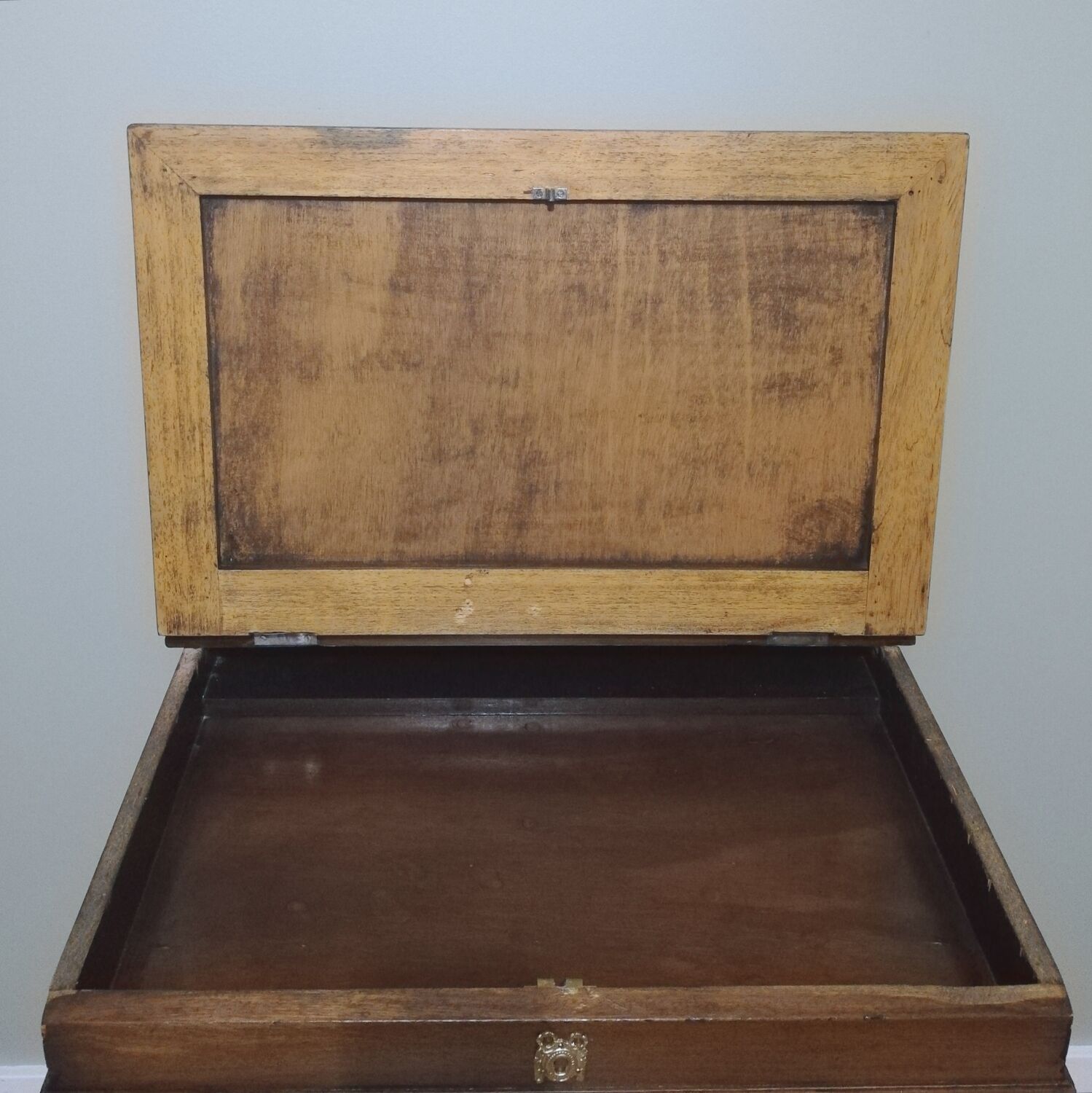 English secretary Davenport