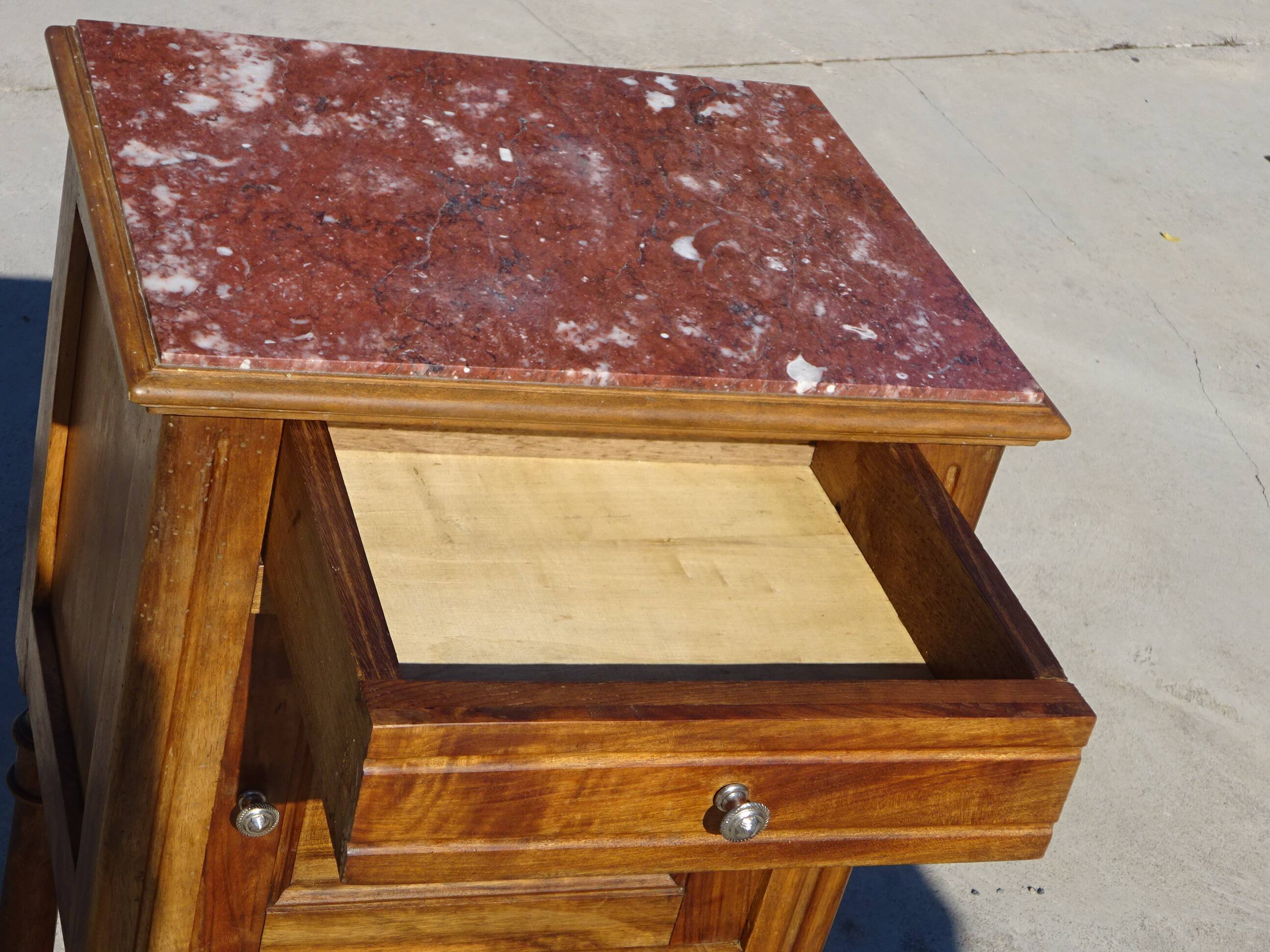 Antique nightstand in walnut and marble, Louis XVI