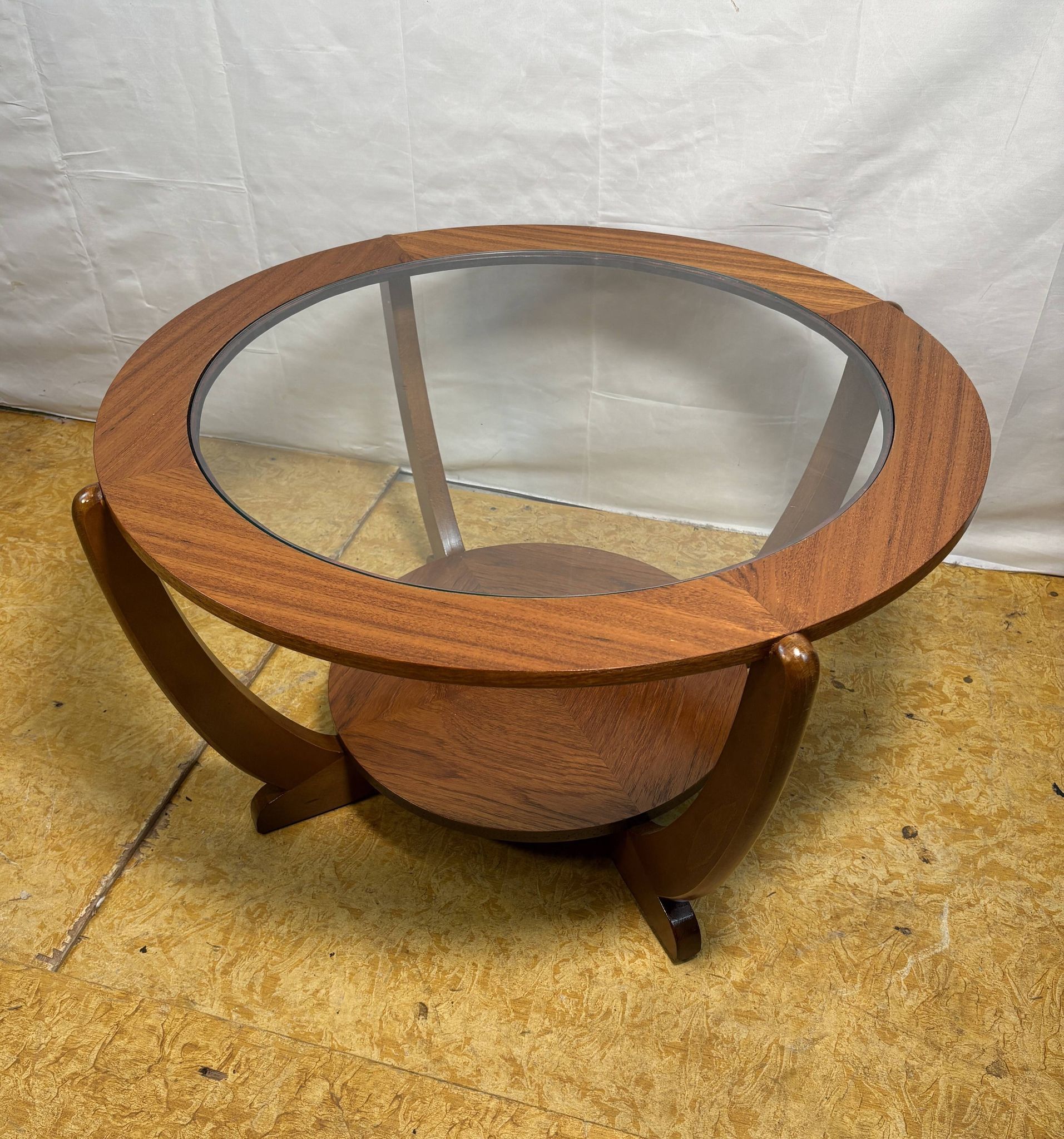 Mid-Century Retro Vintage Teak & Glass Round Coffee Table by Stonehill 1960