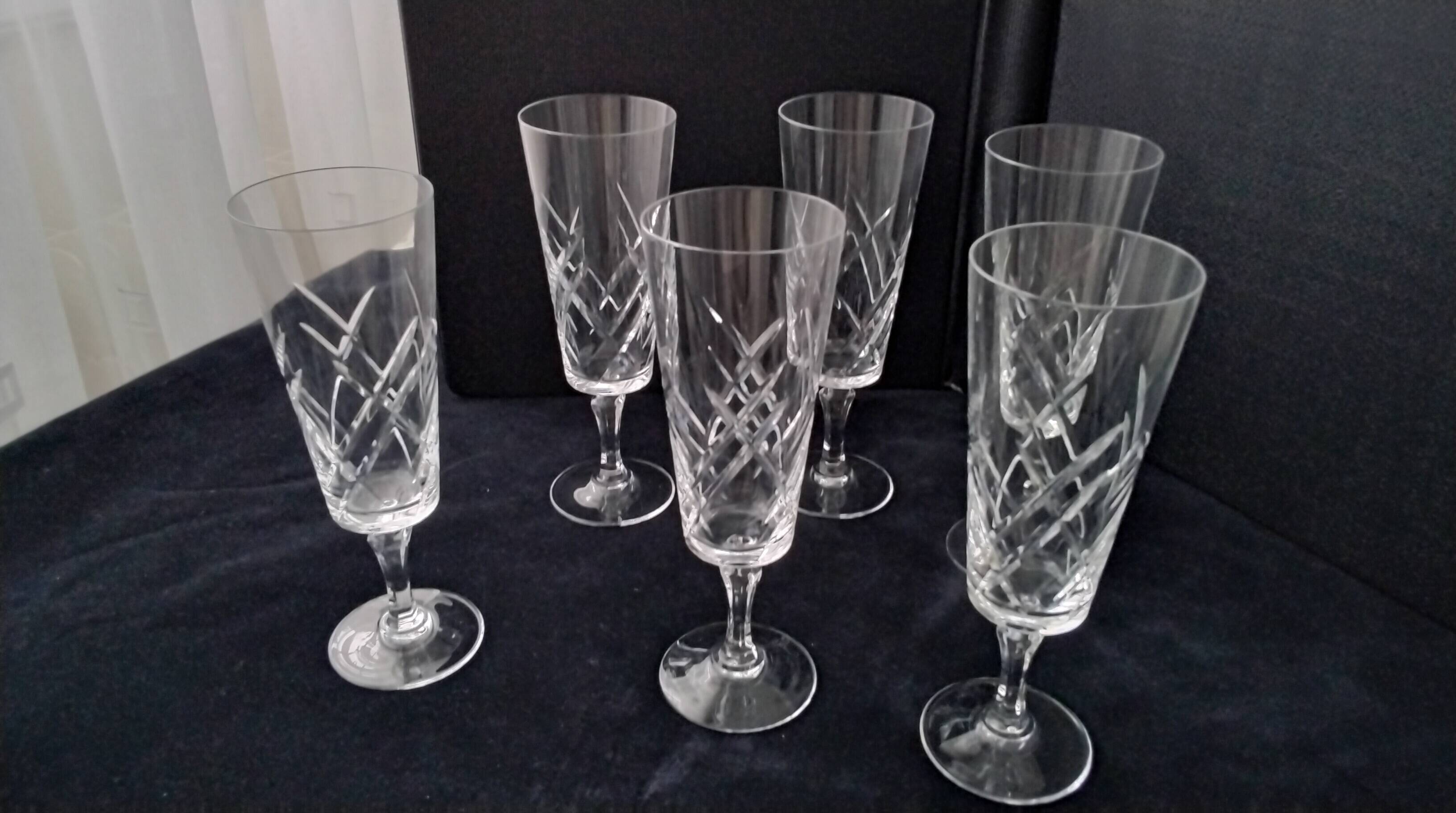 6 Antique Champagne Flutes in Arques Crystal, Saumur Model
