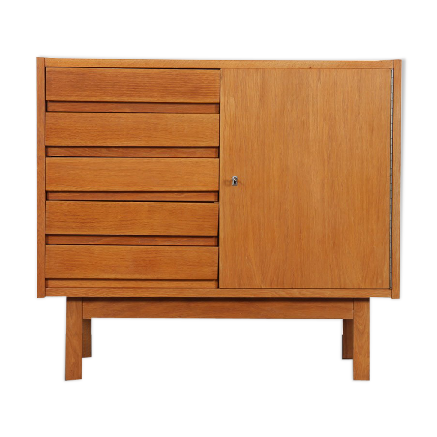 Small vintage dresser, Czech design from the 1970s