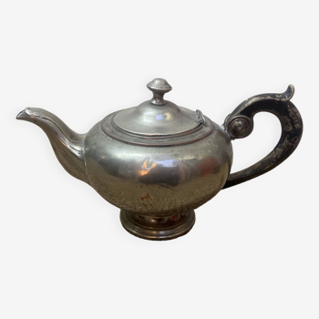 old teapot "Aladdin's lamp"