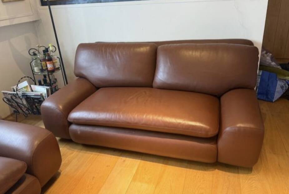 ensemble 2 canapés  cuir