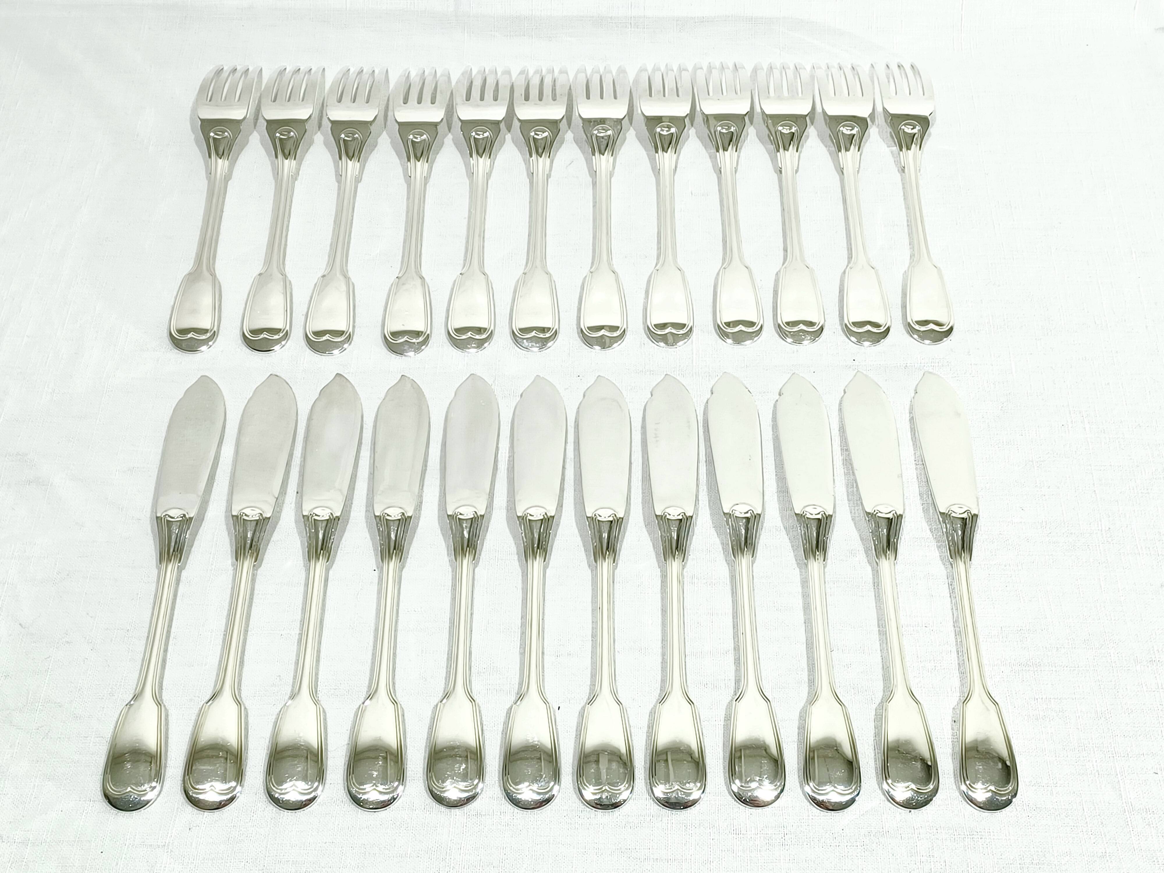 Christofle – 12-piece silver-plated fish cutlery set, Chinon model