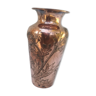 Repulsed copper vase