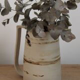 Pitcher / vase in mixed earth