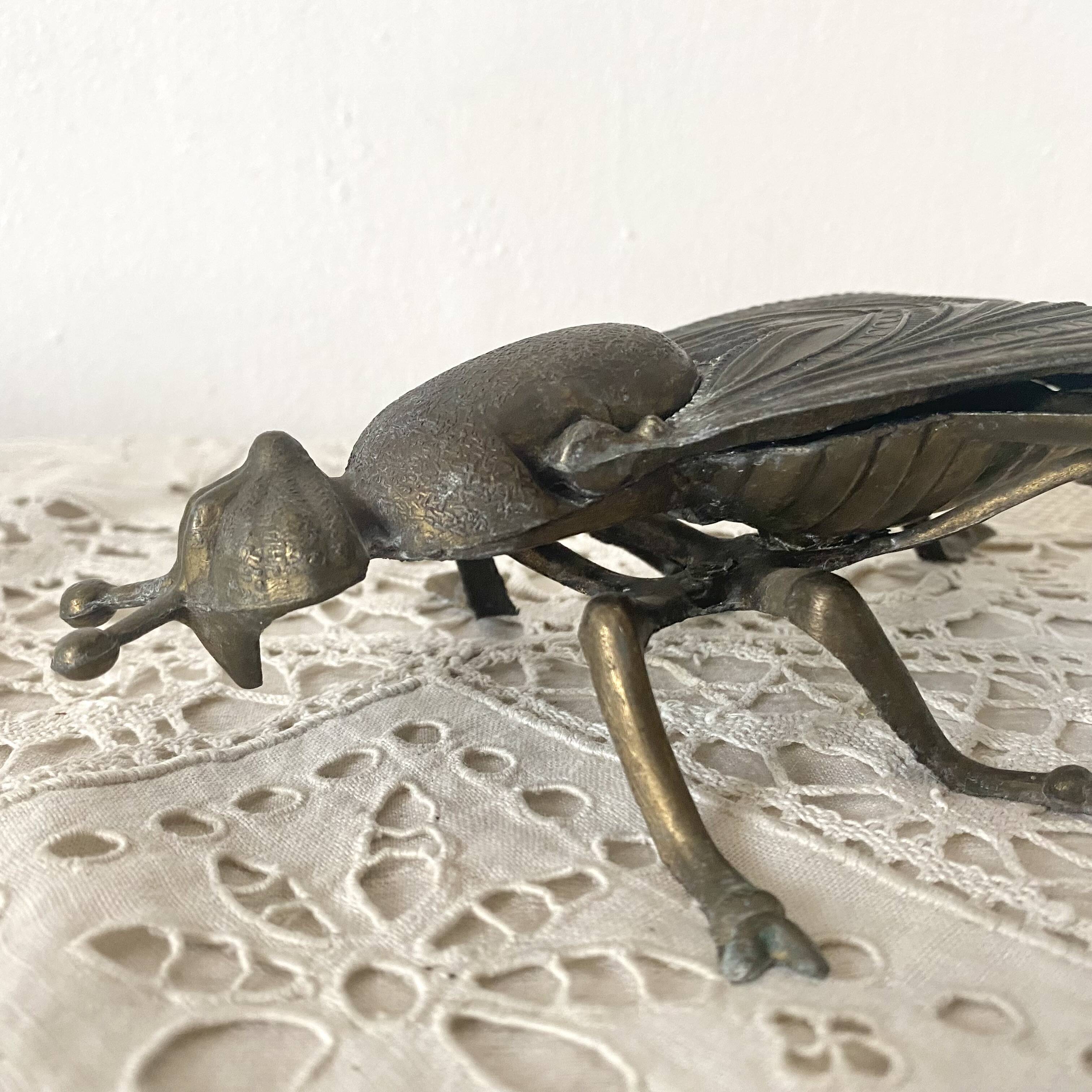 2 cendriers insectes mouches en métal années 50-60