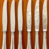 Christofle crossed ribbons, cutlery set for 6 people in new condition, 24 pieces.