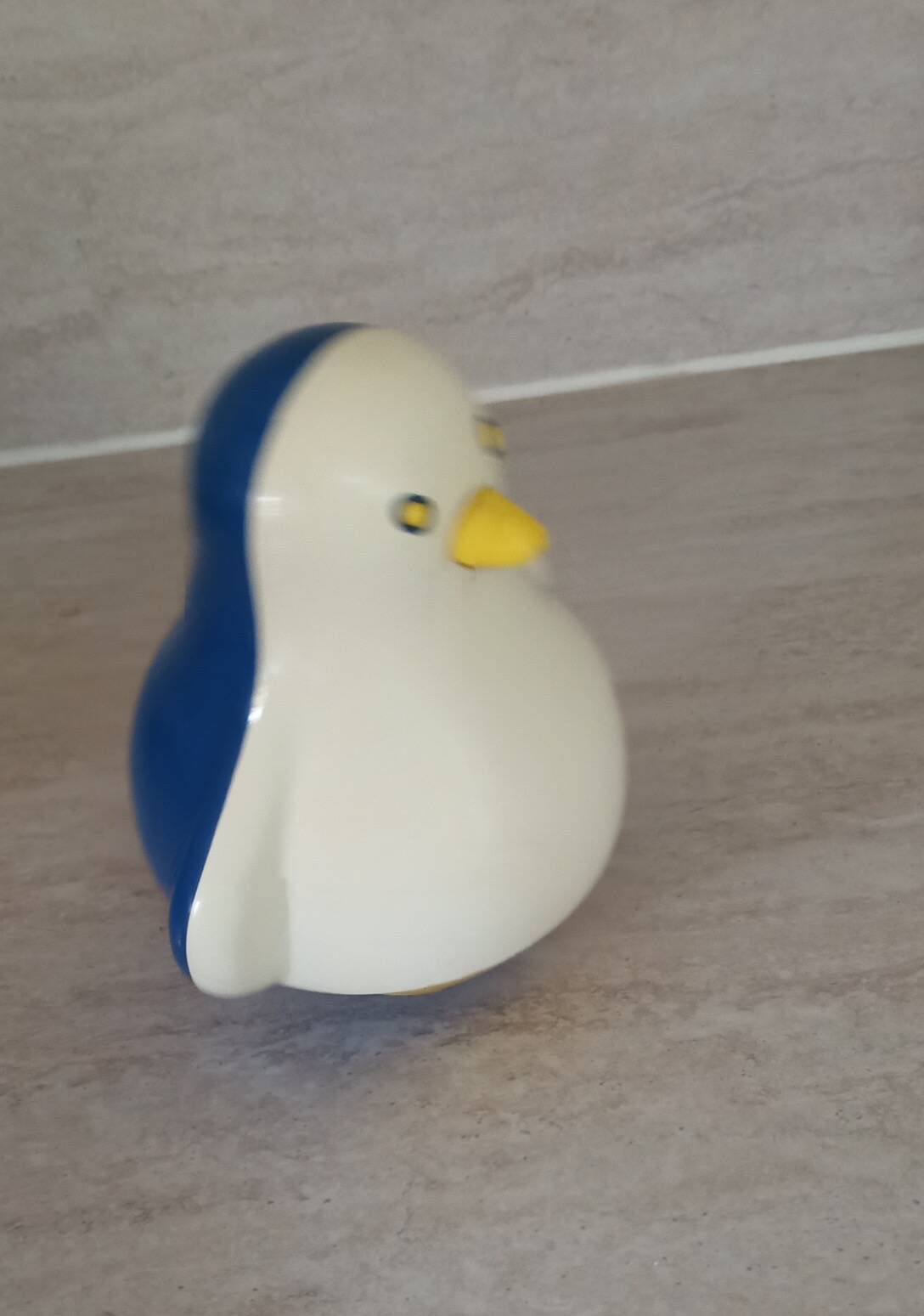 Pingouin Ambi Toys
