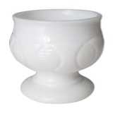 Coupelle sur pied ancienne en opaline blanche