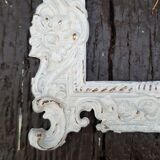 Cadre ancien laiton repoussé