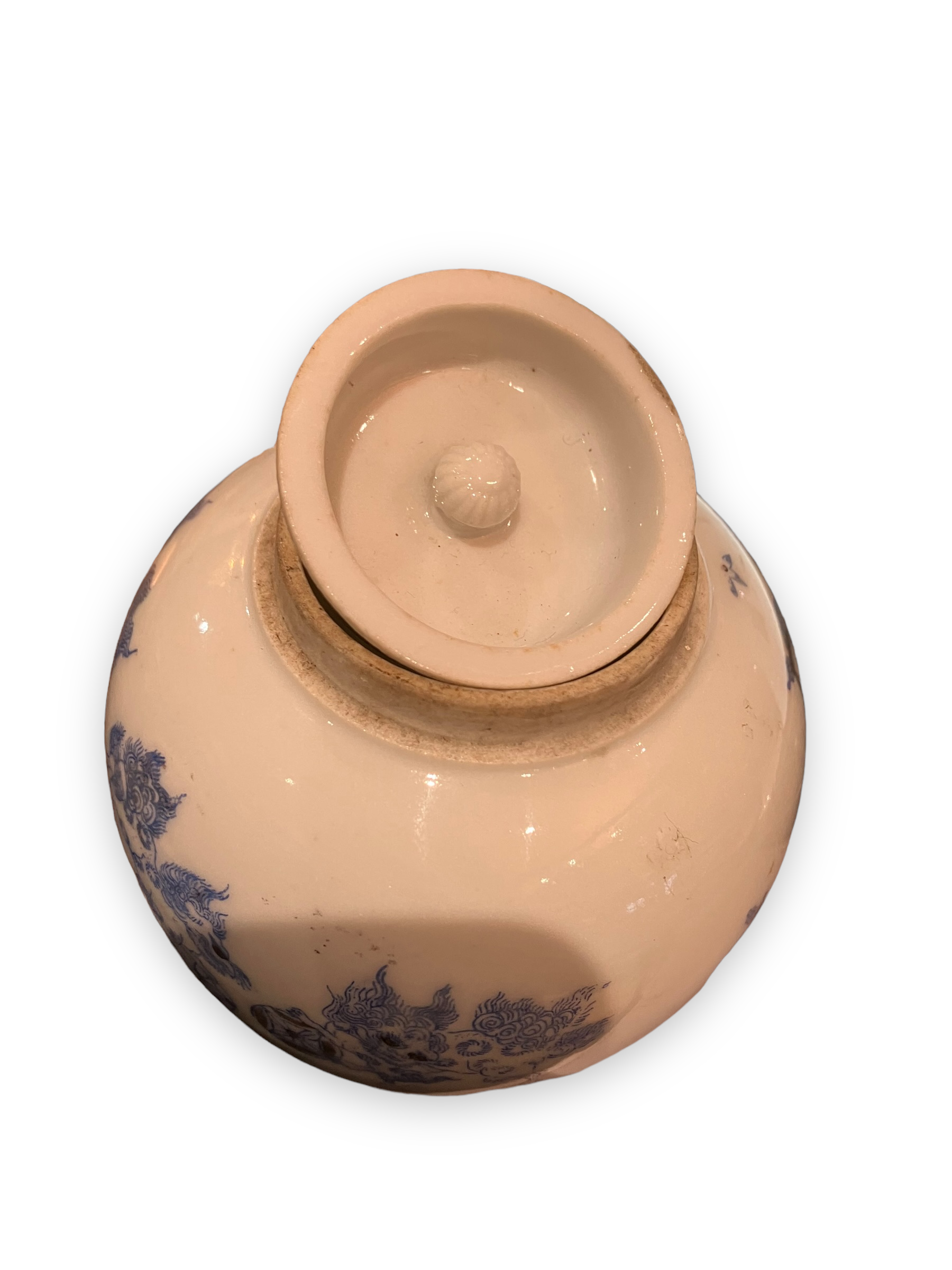 Asian porcelain covered pot