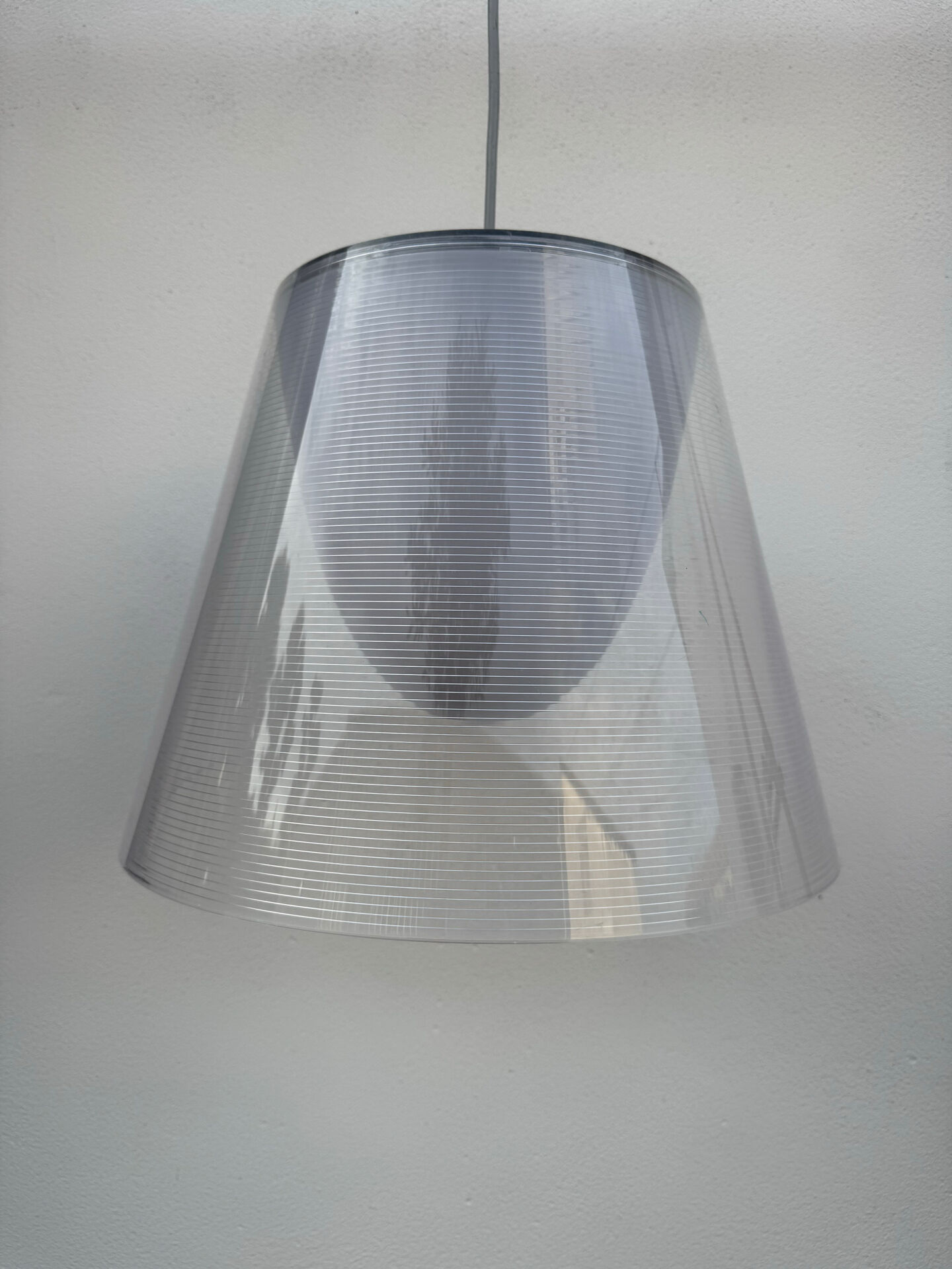 Suspension flos philippe starck 2000s