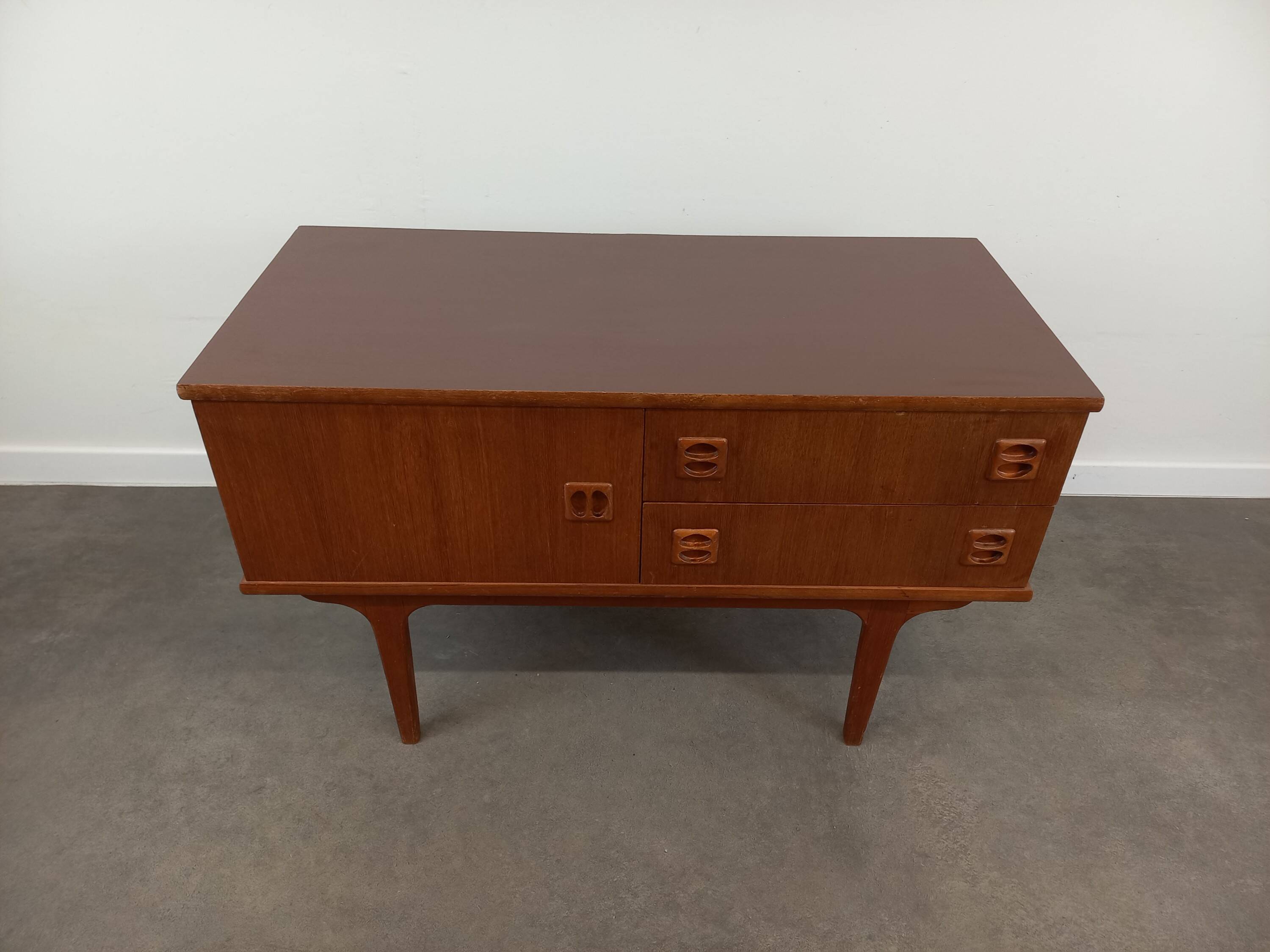 Commode scandinave