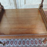 Serving table