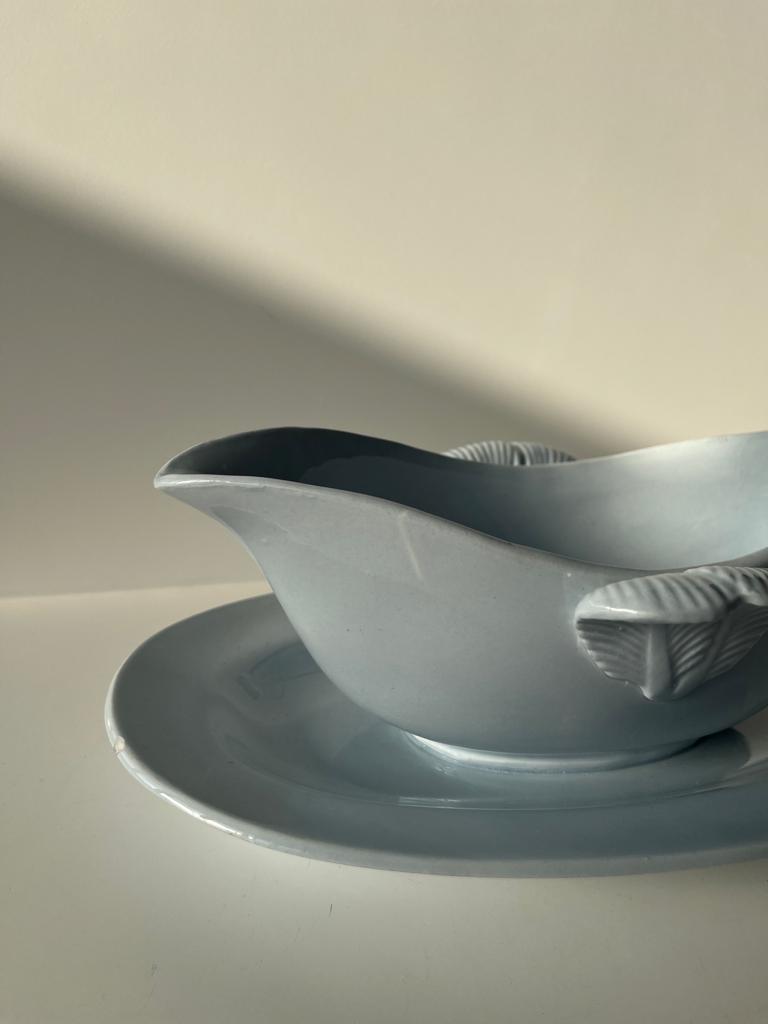 Flat set and light blue saucière earthenware from Montereau