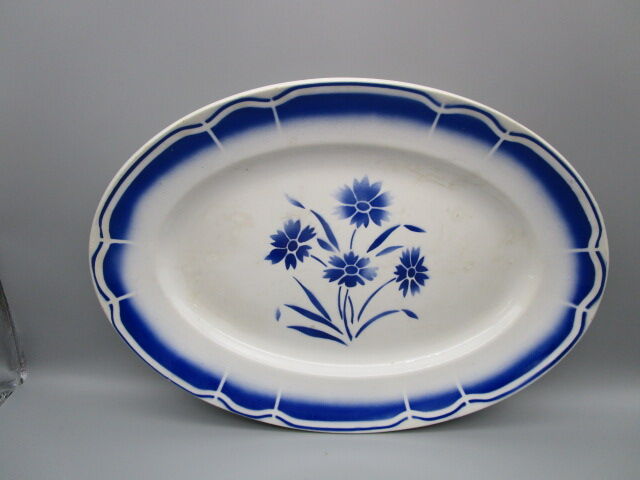 Plat vintage en faïence