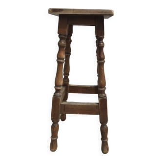 Wooden stool (stool)