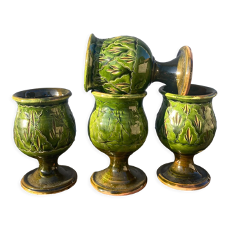 4 verres ou tasses en céramique grès émaillé vert