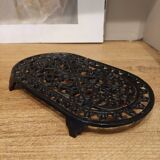 Dessous de plat en fonte ancien